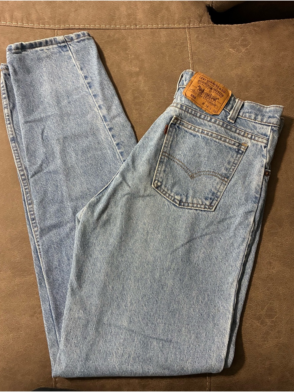 Vintage 90s Levis 550 34/36 Relaxed Fit Tapered Leg Blue Jeans USA